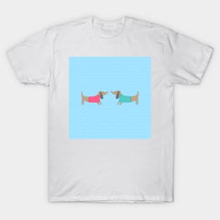 Cute dogs in love with dots in blue background T-Shirt